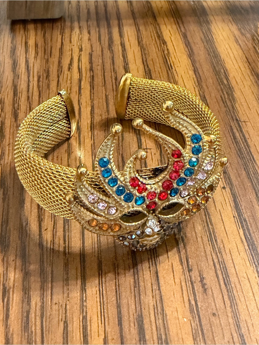 Masquerade Bracelet, Gold Mesh Bangle |
Coloured Rhinestones